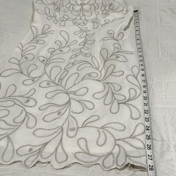 Antonio Melani white with silver embroidery design dress for any occasion sz 6 - Picture 14 of 16